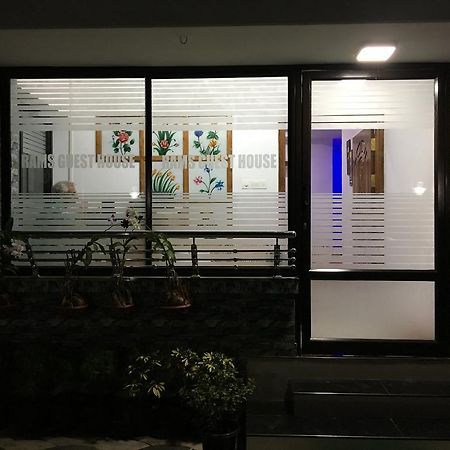 טריואנדרום Rams Guest House Near Lulu Mall מראה חיצוני תמונה