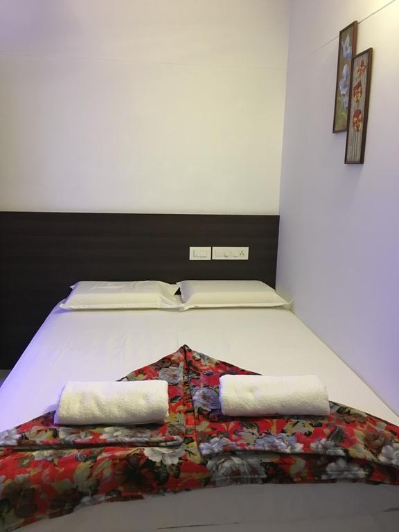 טריואנדרום Rams Guest House Near Lulu Mall מראה חיצוני תמונה