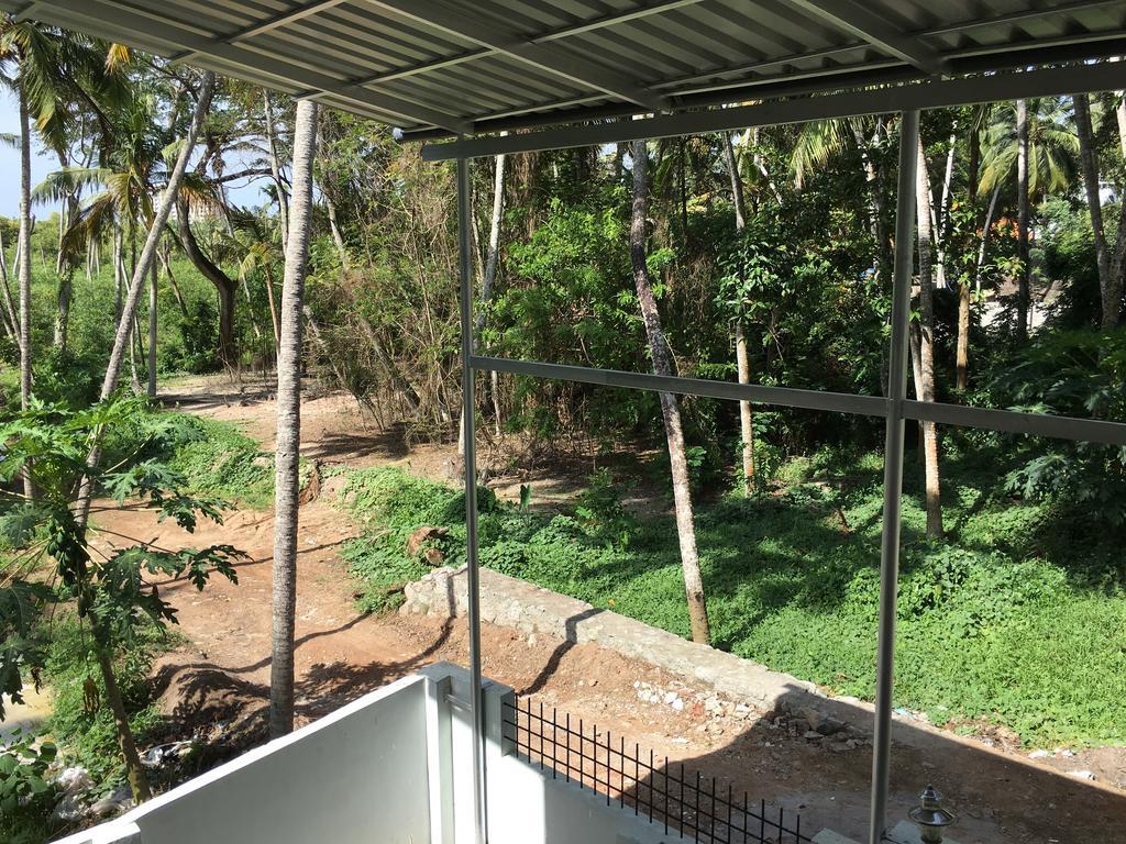 טריואנדרום Rams Guest House Near Lulu Mall מראה חיצוני תמונה